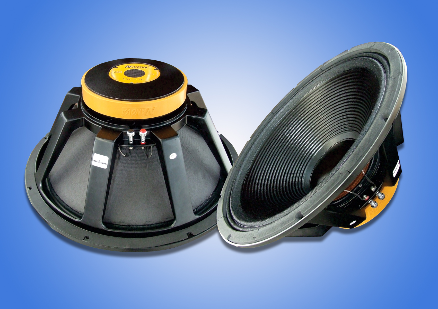 nanovaspeaker_com_0004_1_3_img_4605